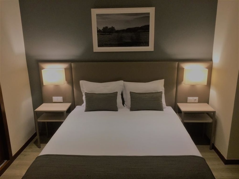 Room, Queen Bed, Accessible