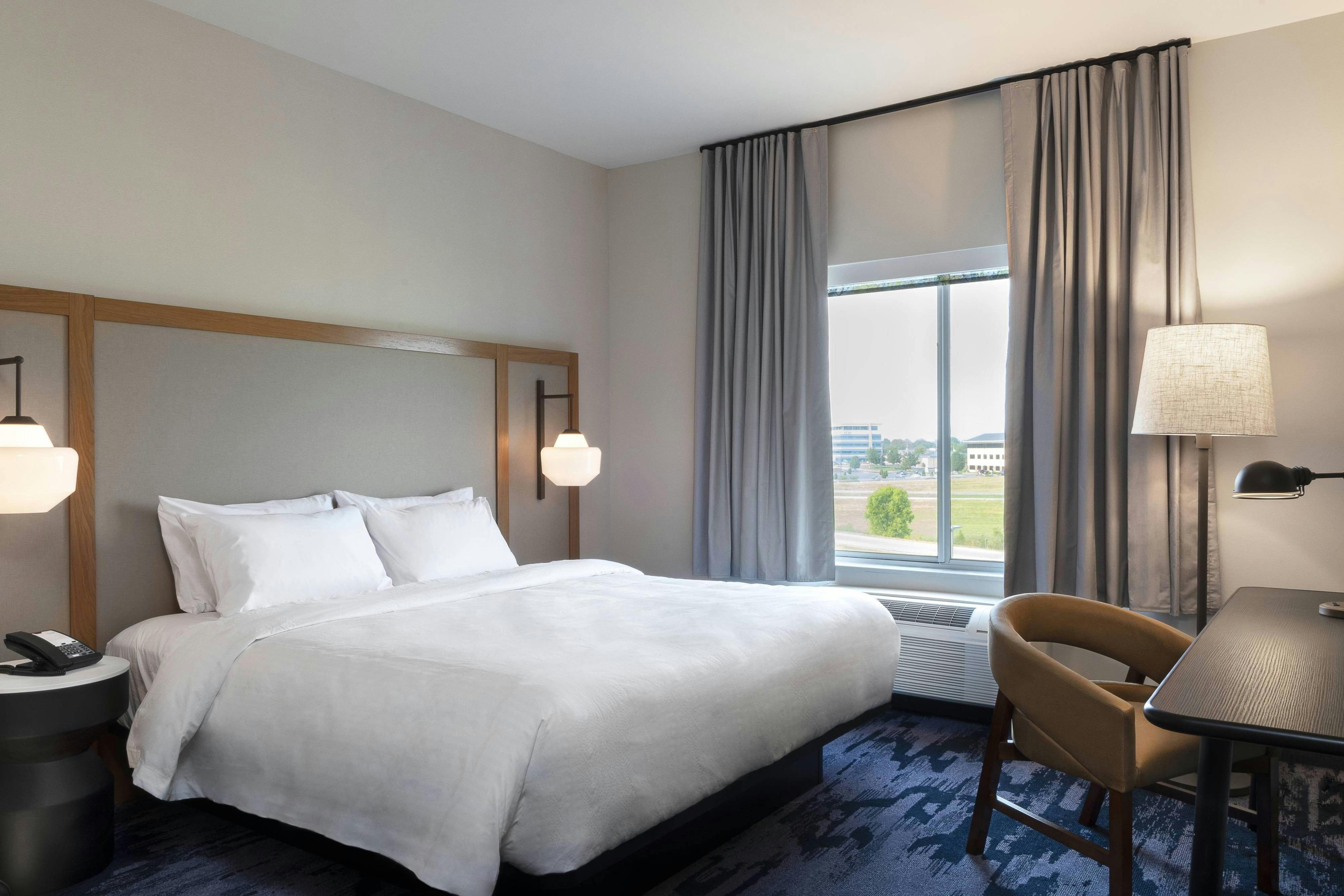 Room, King Bed