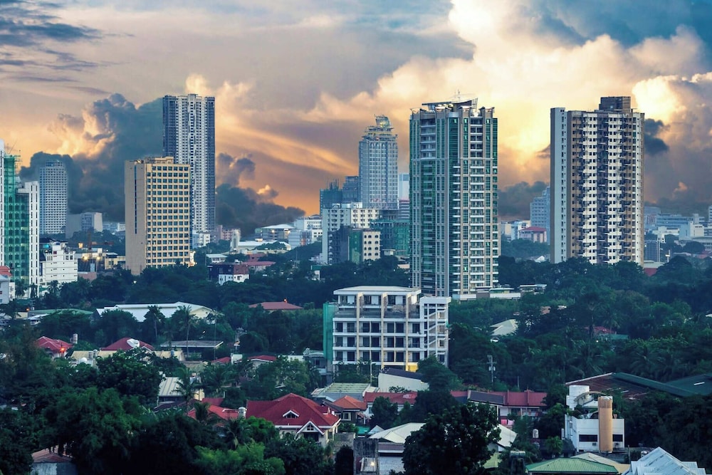 Cebu Quincentennial Hotel 38/40