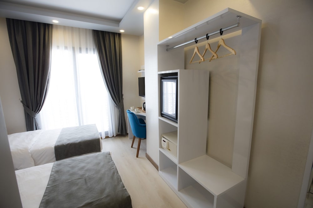 ROYAL INCI AIRPORT HOTEL 29/67
