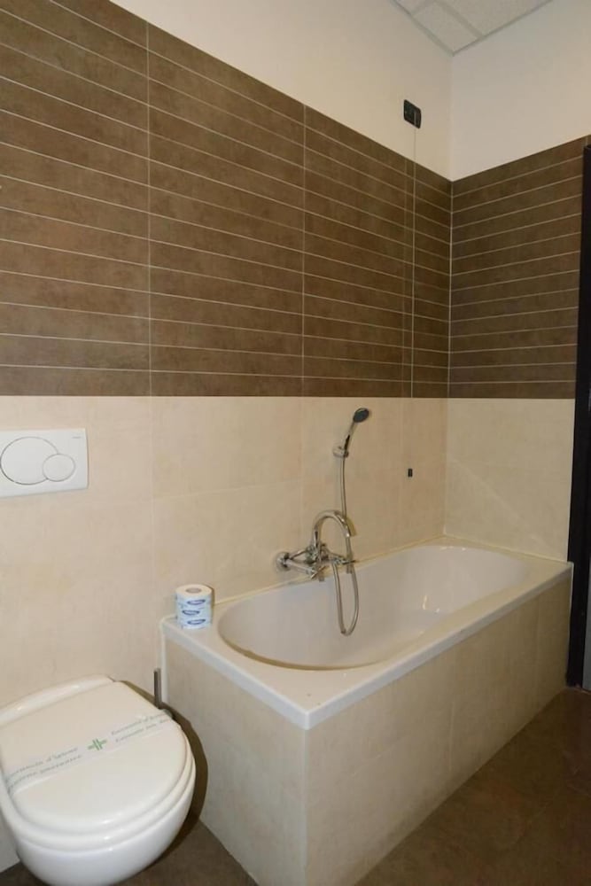 HOTEL GALLES 22/31