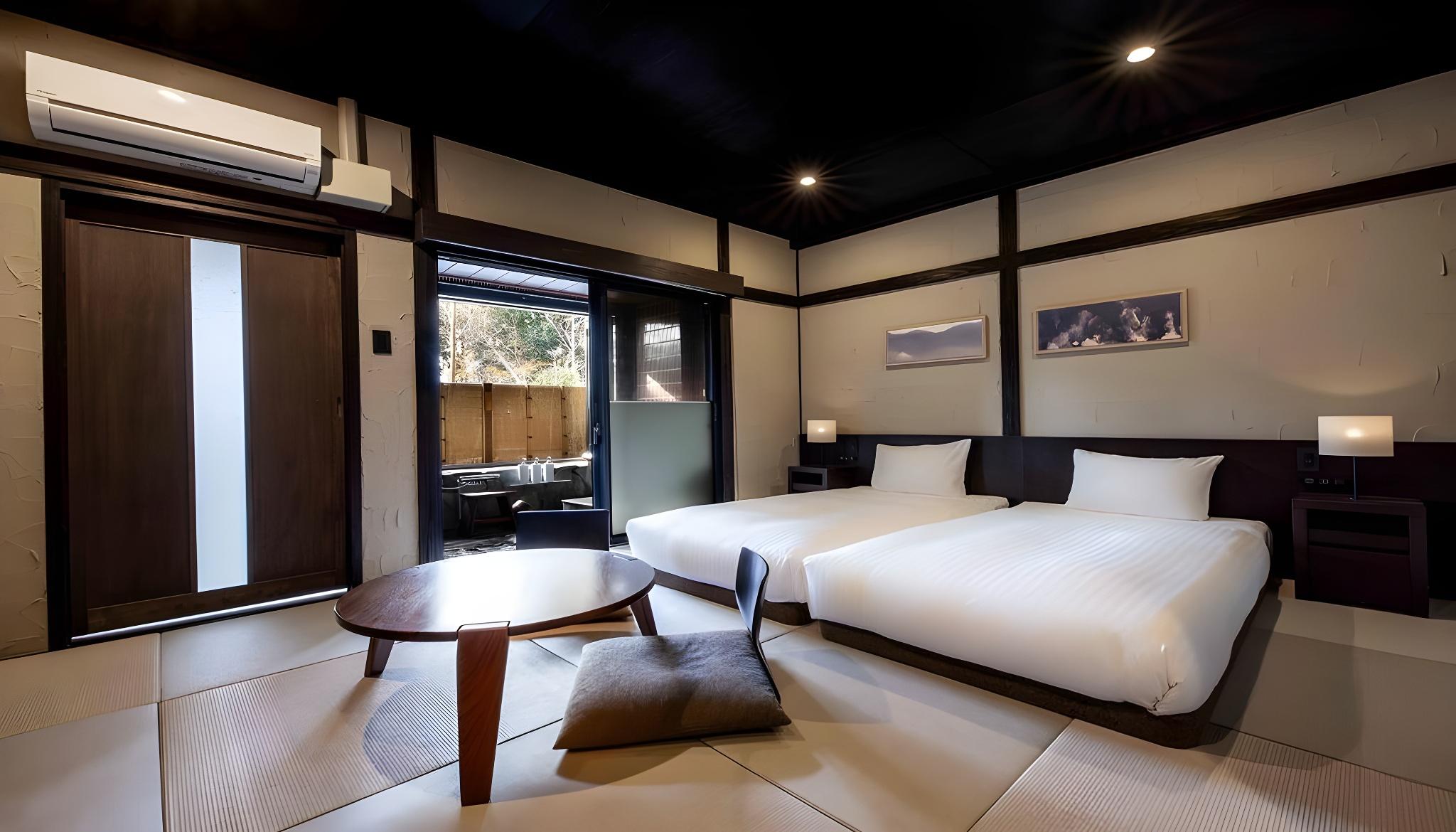 Superior, Twin Beds, Garden View, Main Building