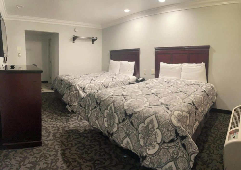 Capital City Inn Sacramento Convention Center CA 22/39