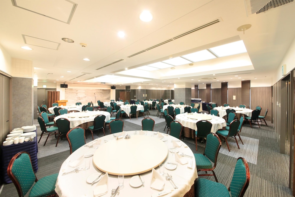 Atsugi Urban Hotel 61/71