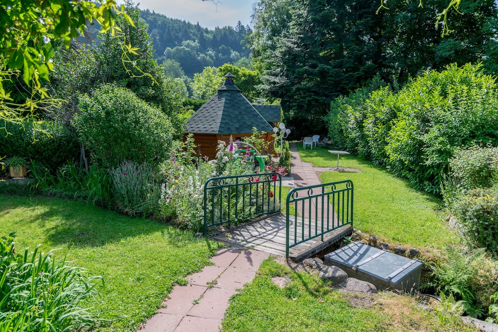 HOTEL DU FAUDE 35/41