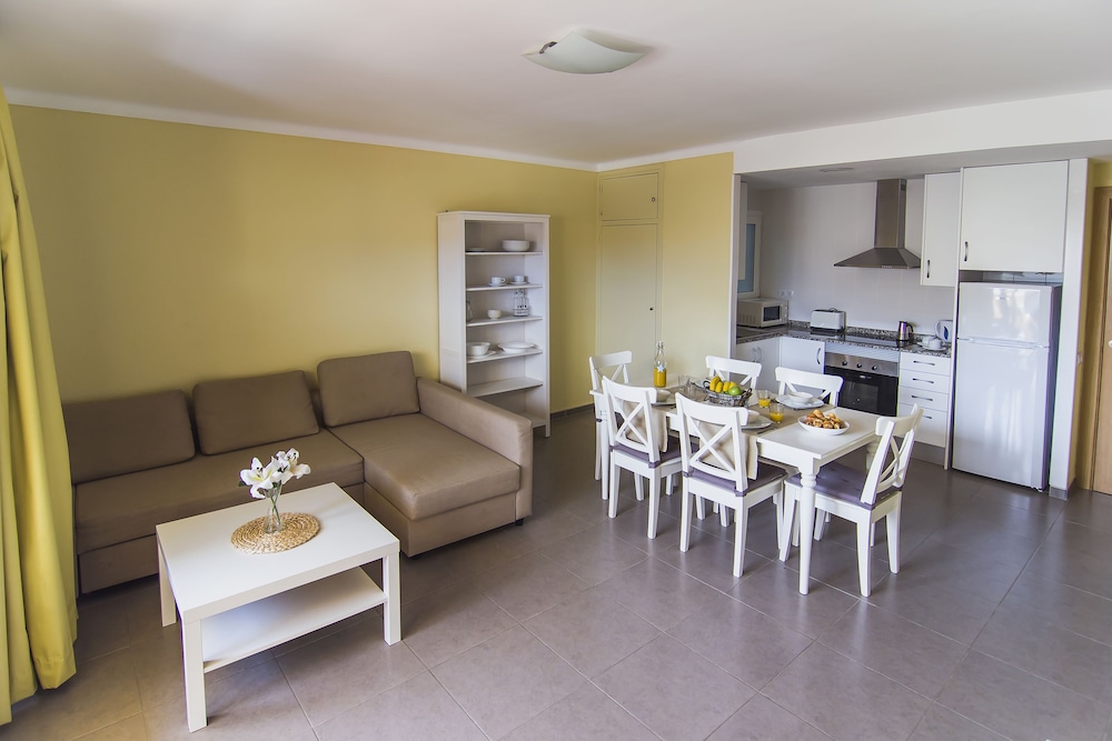 Rvhotels Apartamentos el Quijote 37/45