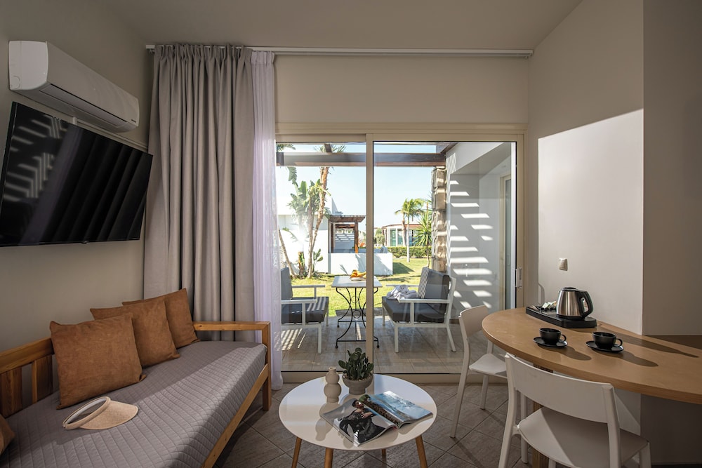 Almiros Sand Apartments 38/50