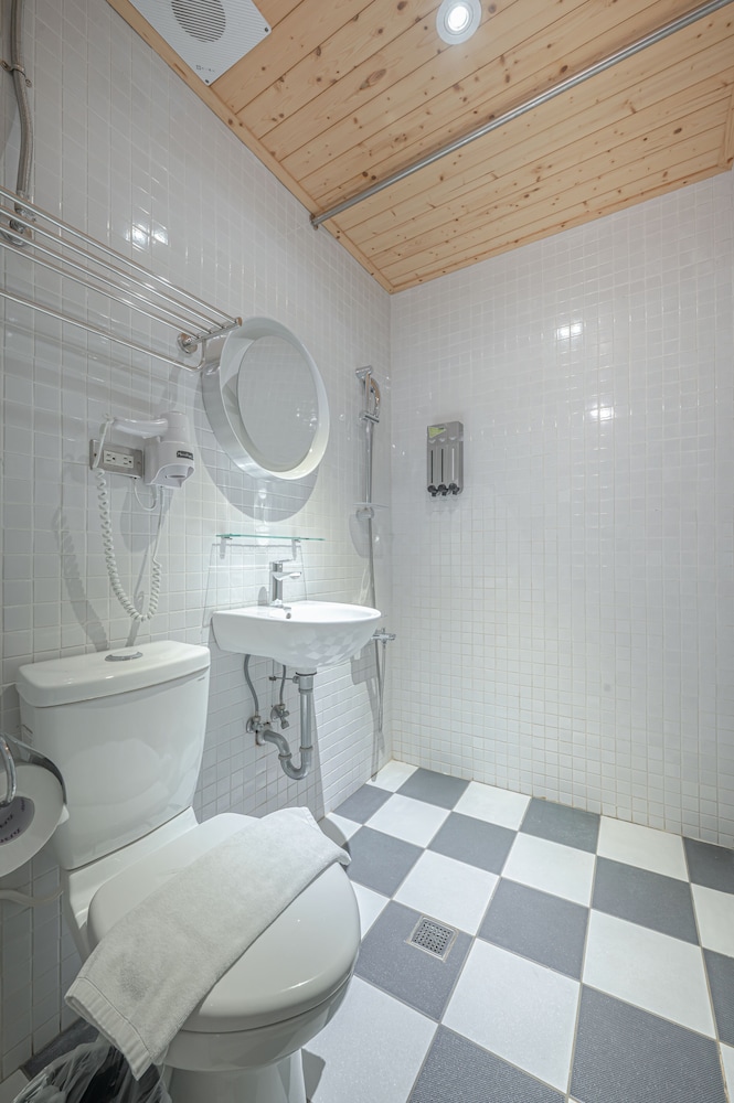 Light hostel - Chiayi 47/48