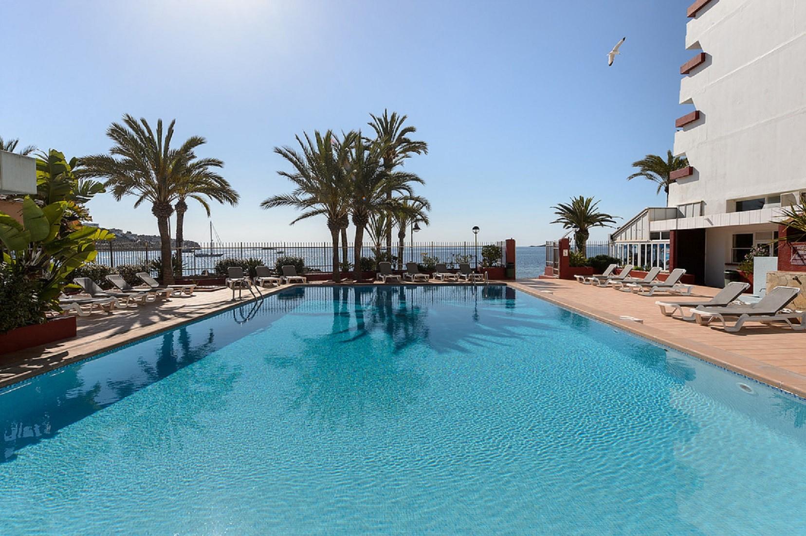 Lido Apartments 18/19