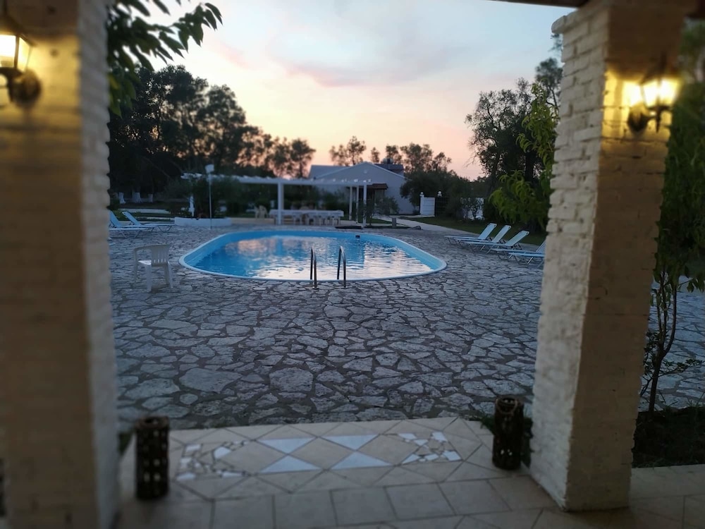Alykes Family Resort 26/30