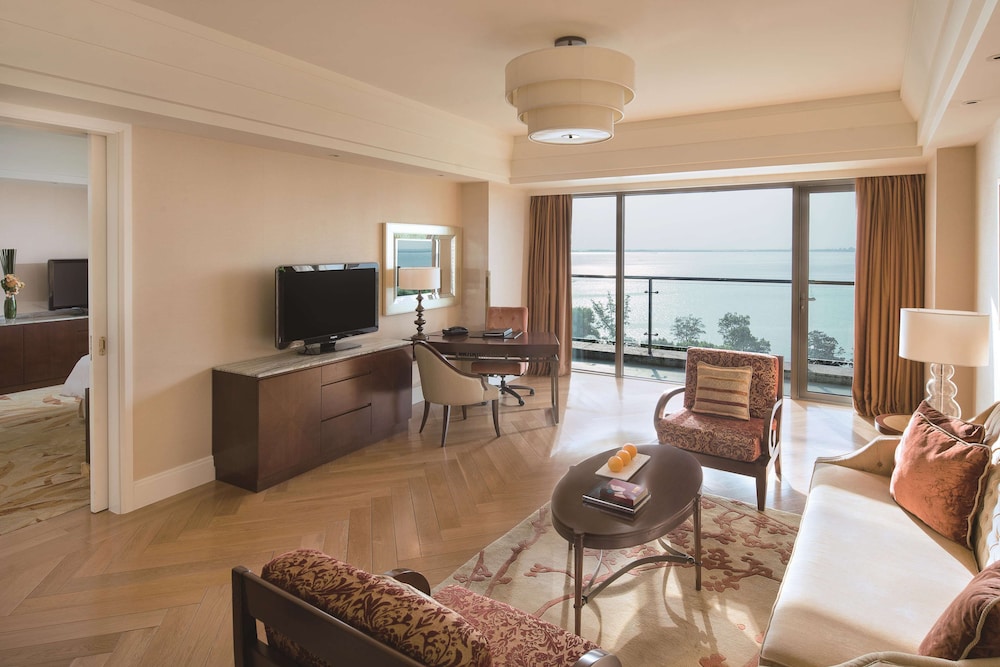 Fairmont Yangcheng Lake 28/50