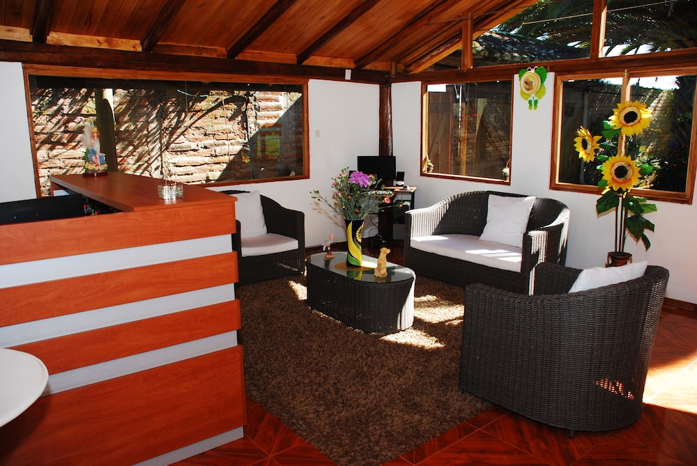 Hosteria Airport Garden 47/64