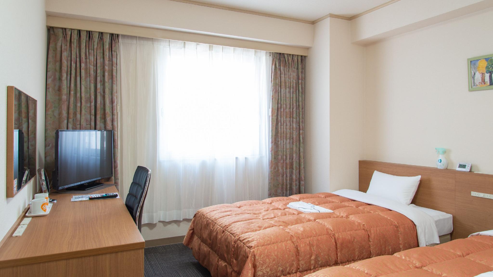 STANDARD, TWIN BEDS
