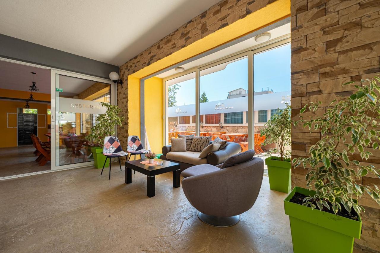 Saray Apart Hotel 8/21
