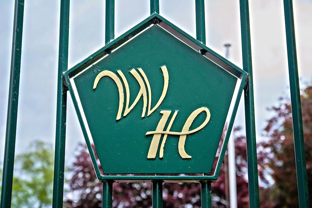The Waveney House Hotel 28/58