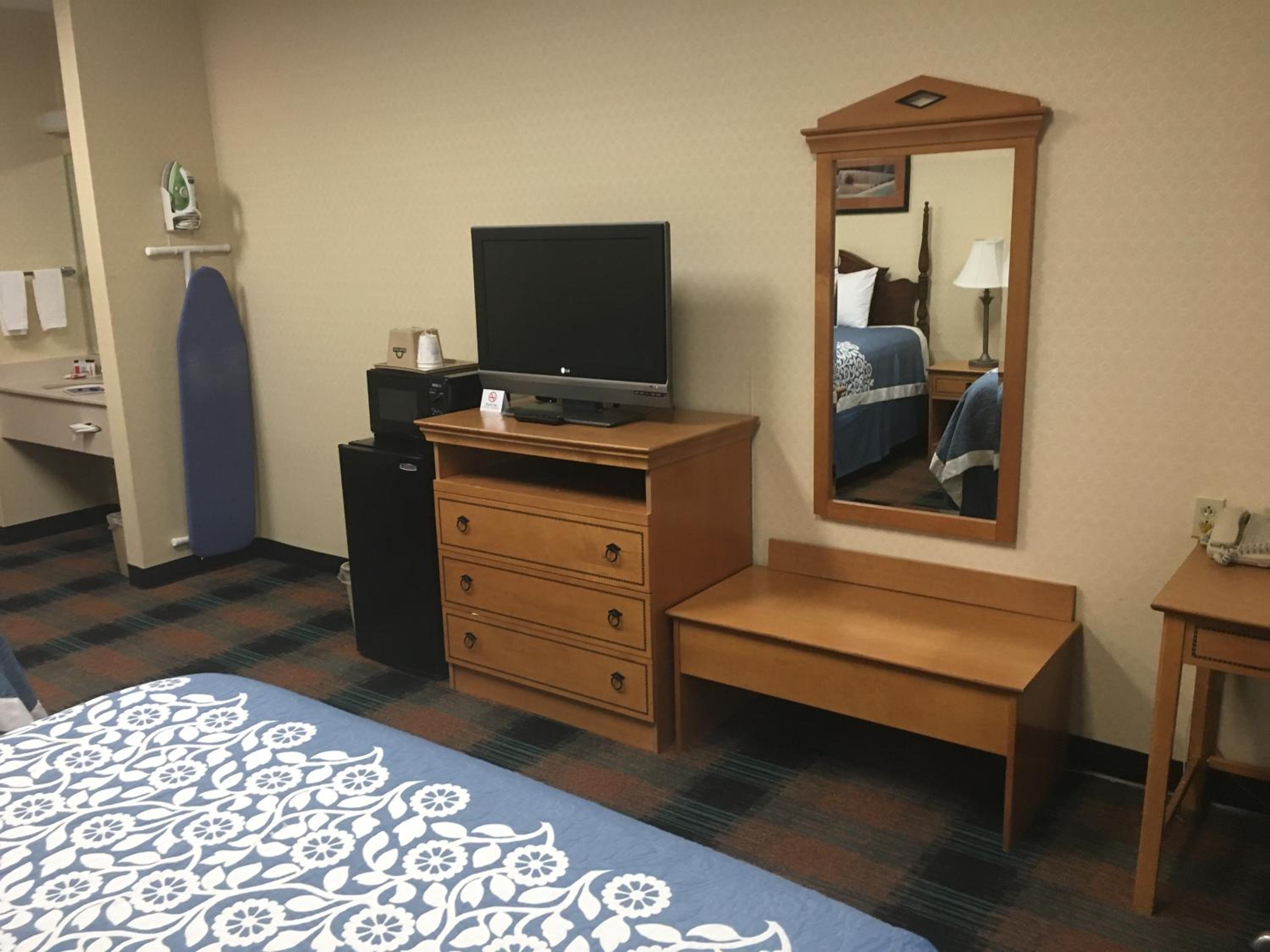 Days Inn by Wyndham Hattiesburg MS 45/49