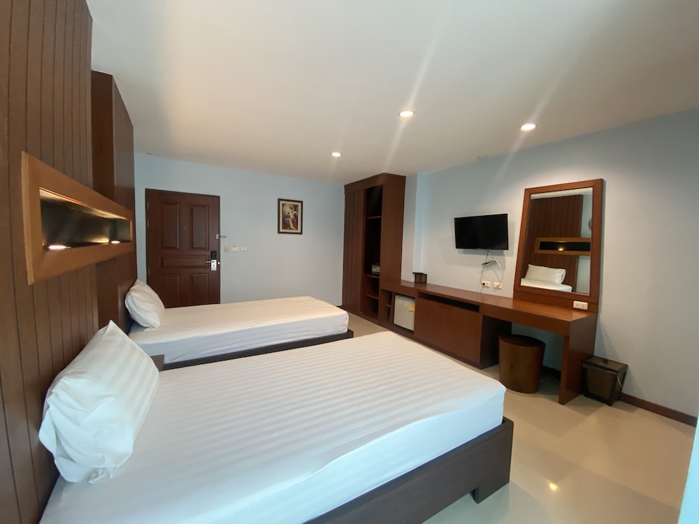Cocoon DeVa Hotel 11/20