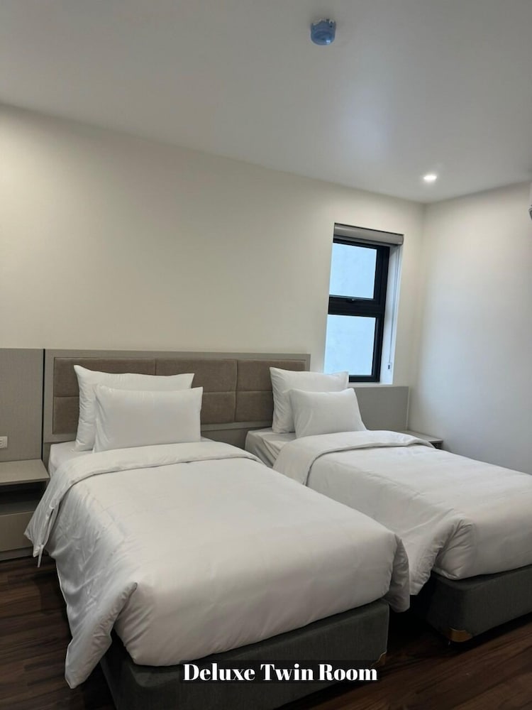 Grand Dragon Noi Bai Hotel 8/22