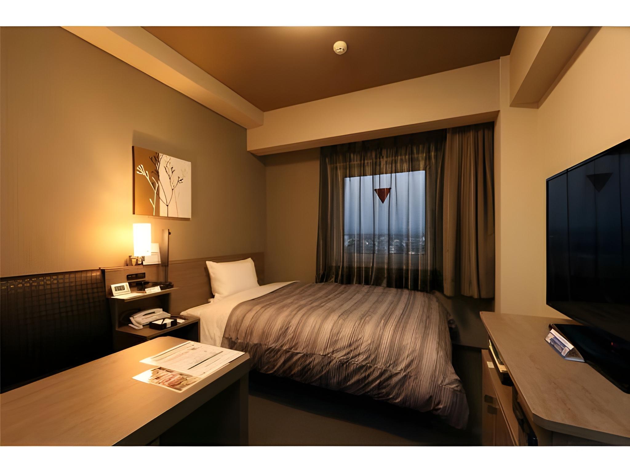 Semi Room, Standard, Double Bed, Bathtub