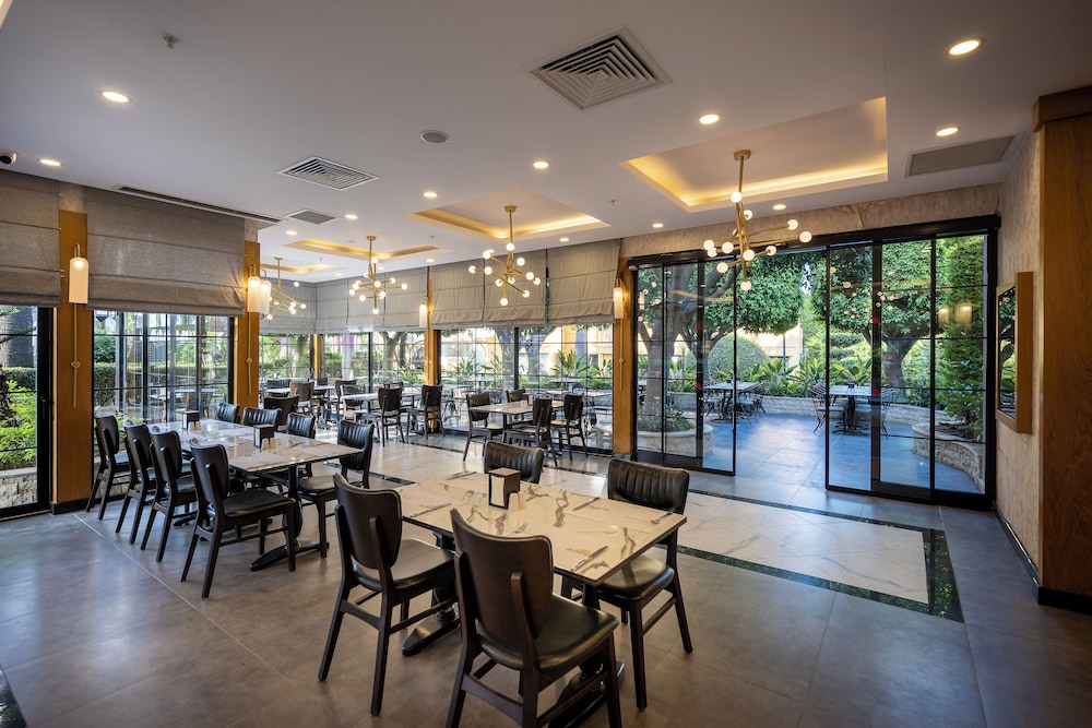 My Home Resort Hotel 35/50