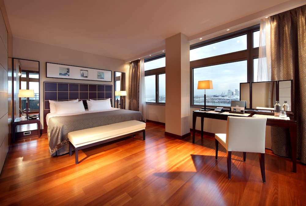 Eurostars Grand Marina 12/50