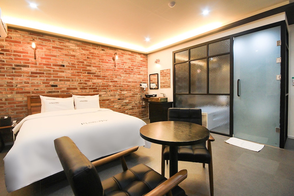 Kanu Hotel 15/29