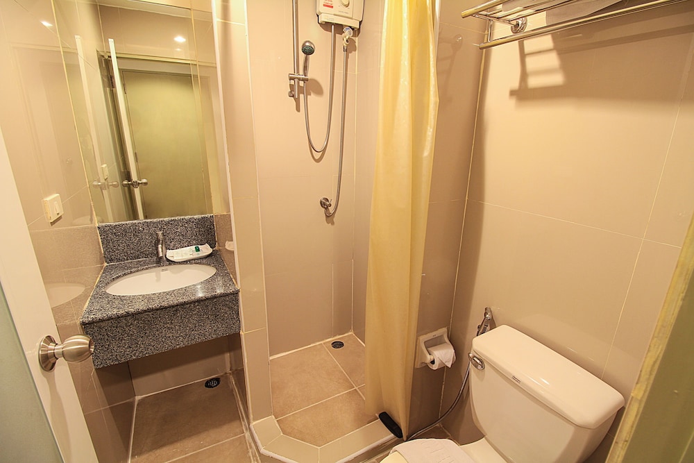 Ten Stars Hotel Pratunam 46/47