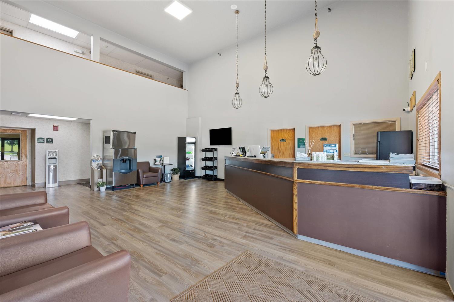 Quality Inn Spearfish I-90 3/16