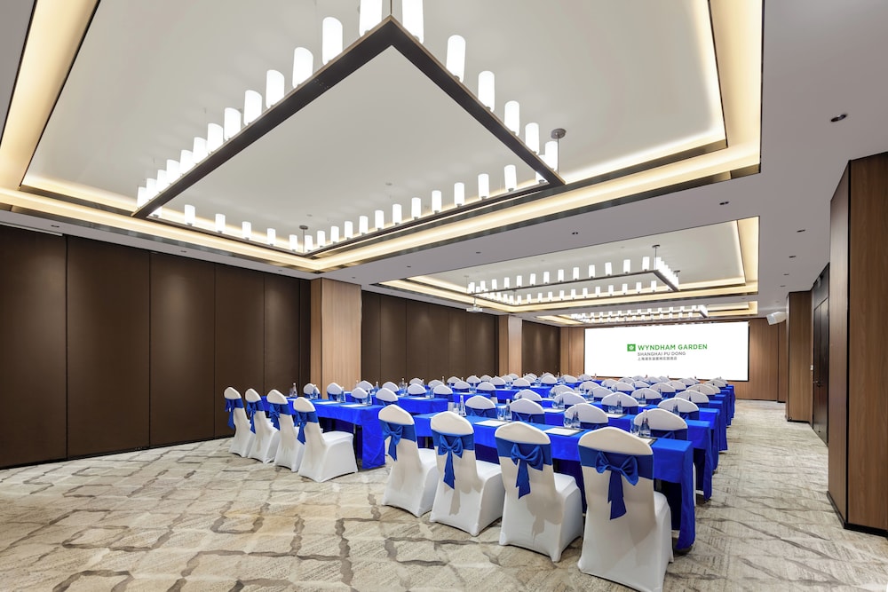 Vienna International Hotel Shanghai Pudong Huinan 39/50