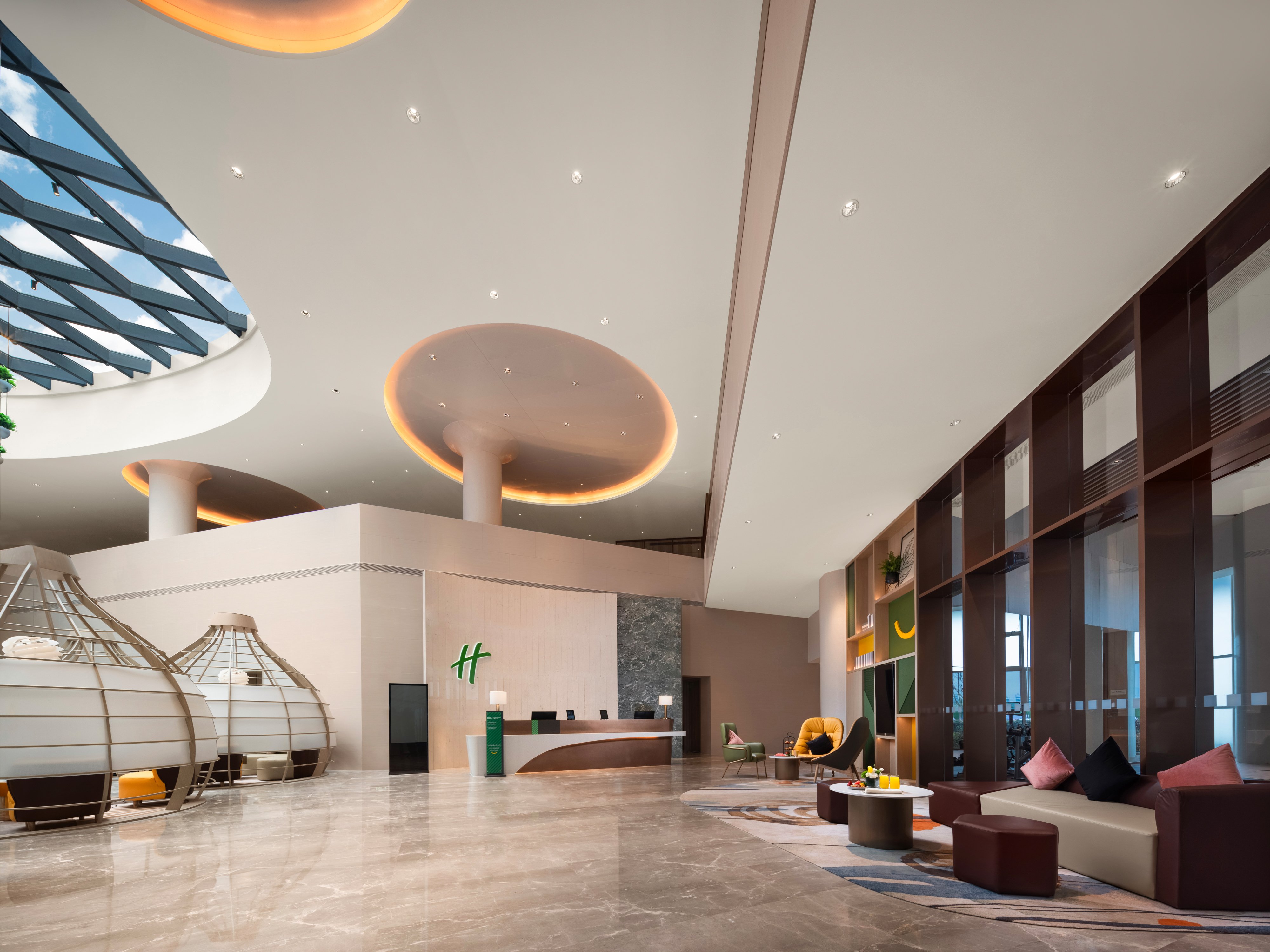 Holiday Inn Quzhou 16/59