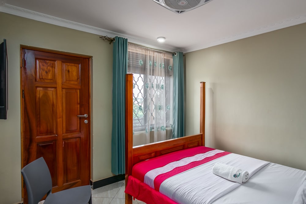 Palm Gardens And Guest House 16/50