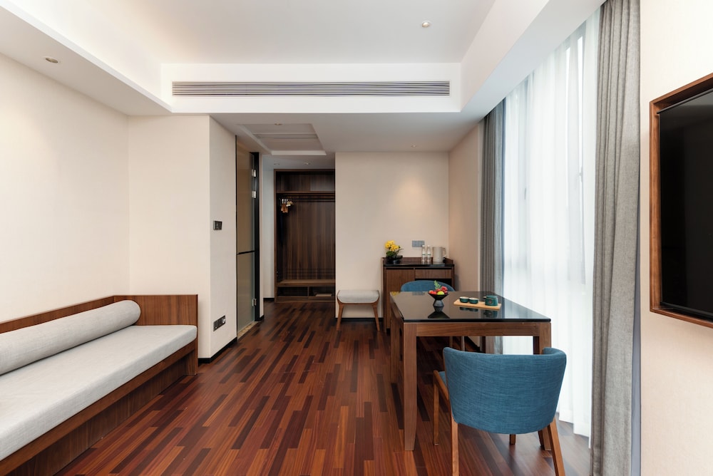SSAW Boutique Hotel Foshan Qiandenghu 42/60