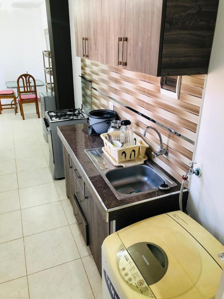 The Florian's B&B 36/36
