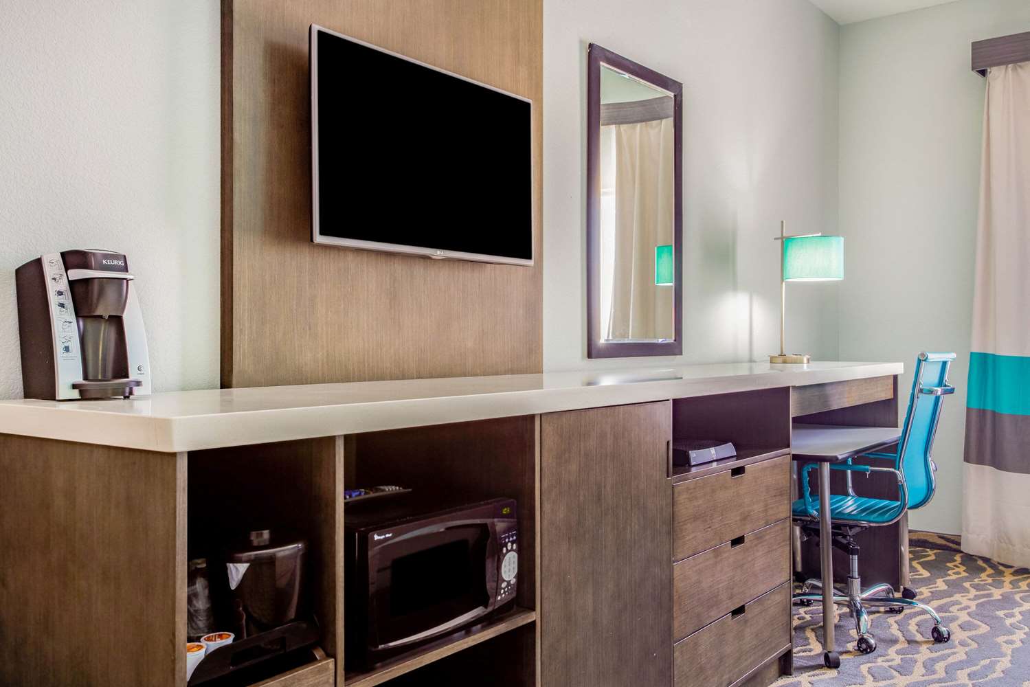 La Quinta Inn & Suites by Wyndham Northlake Fort Worth 21/25