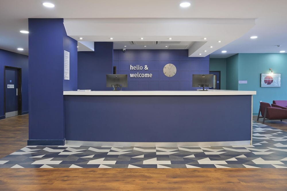 Travelodge酒店Gatwick机场中环酒店(Travelodge Gatwick Airport Central Hotel) 图片1
