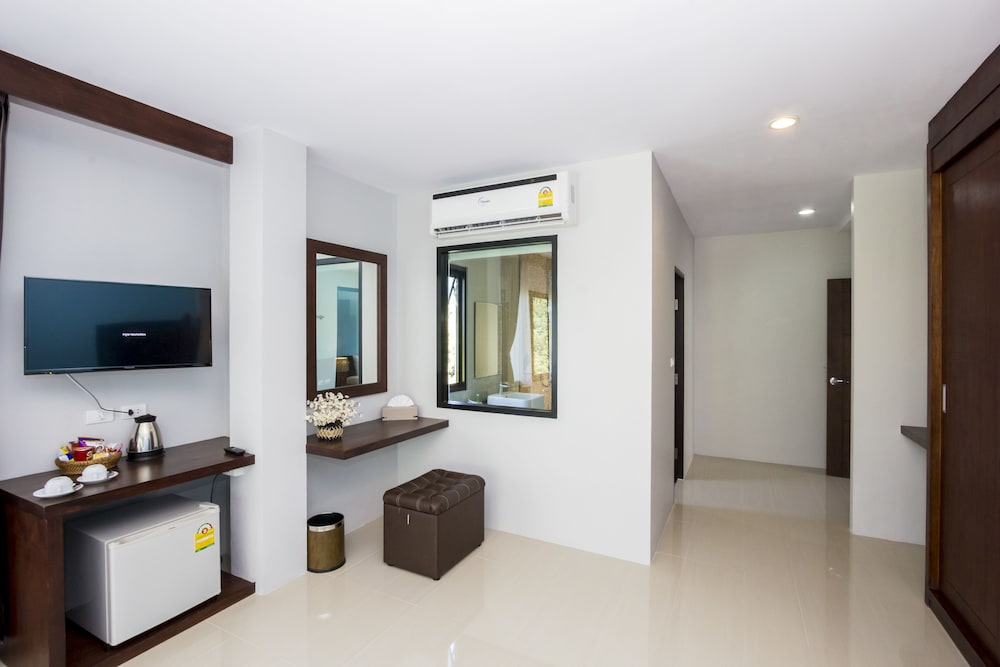 ANDAMAN PEARL RESORT 41/67