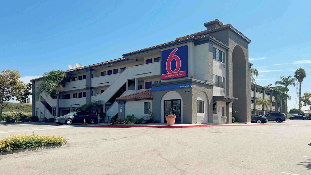 Motel6 Bellflower, CA - Los Angeles in LONG BEACH - CA