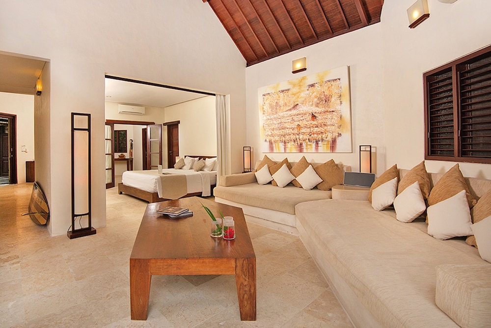 Villa Kubu 32/50