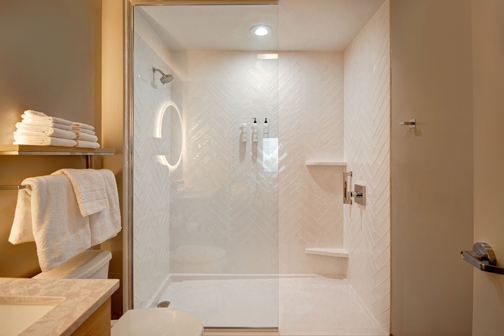 TownePlace Suites Cincinnati Airport South 29/30