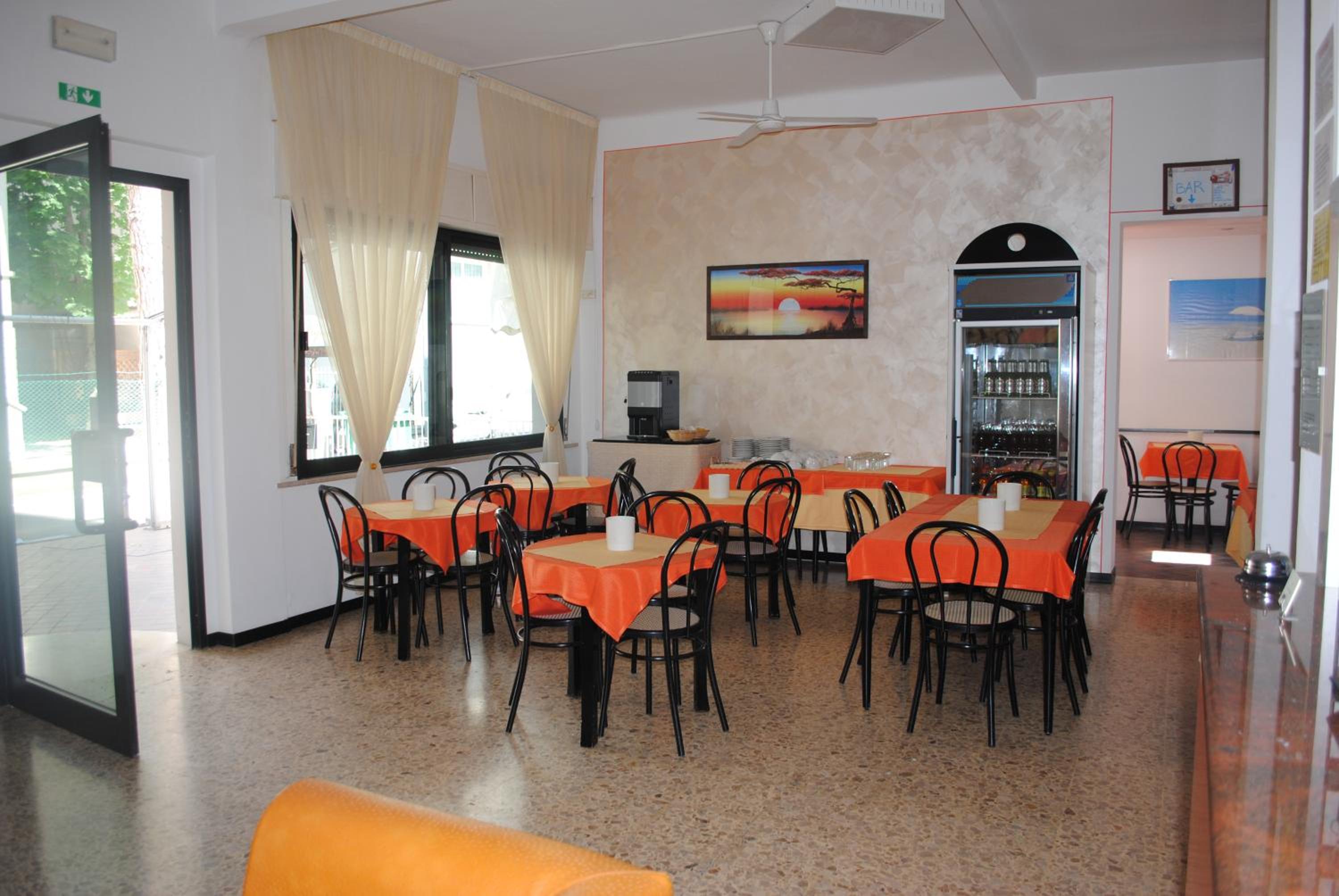 Hotel Pigalle 33/50