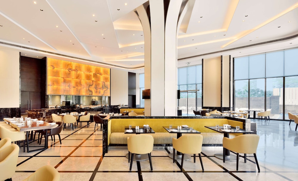 Radisson Blu Coimbatore 53/67