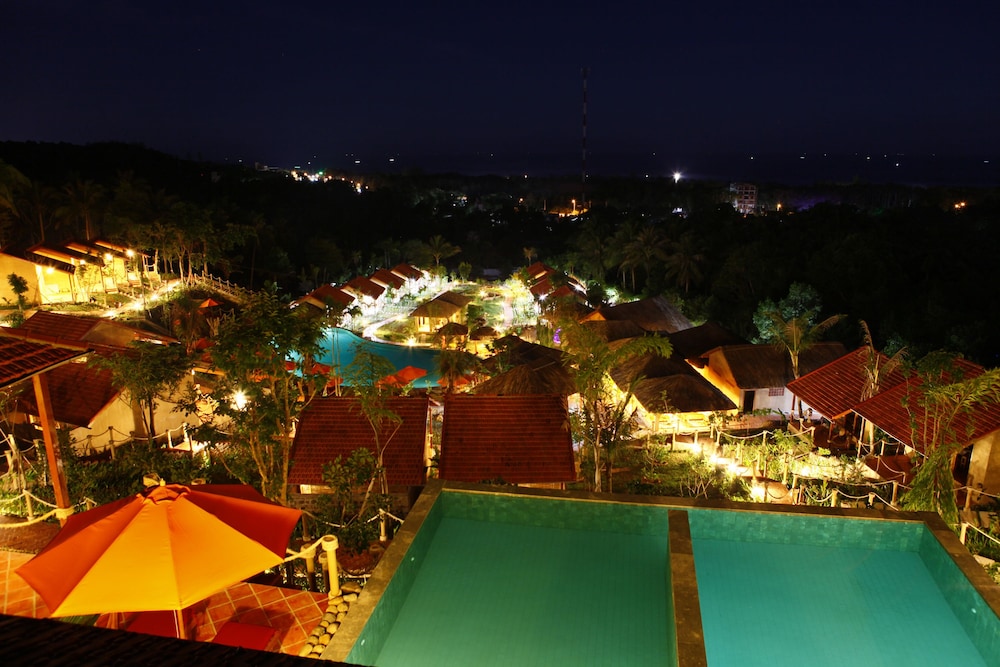 Daisy Resort 58/75