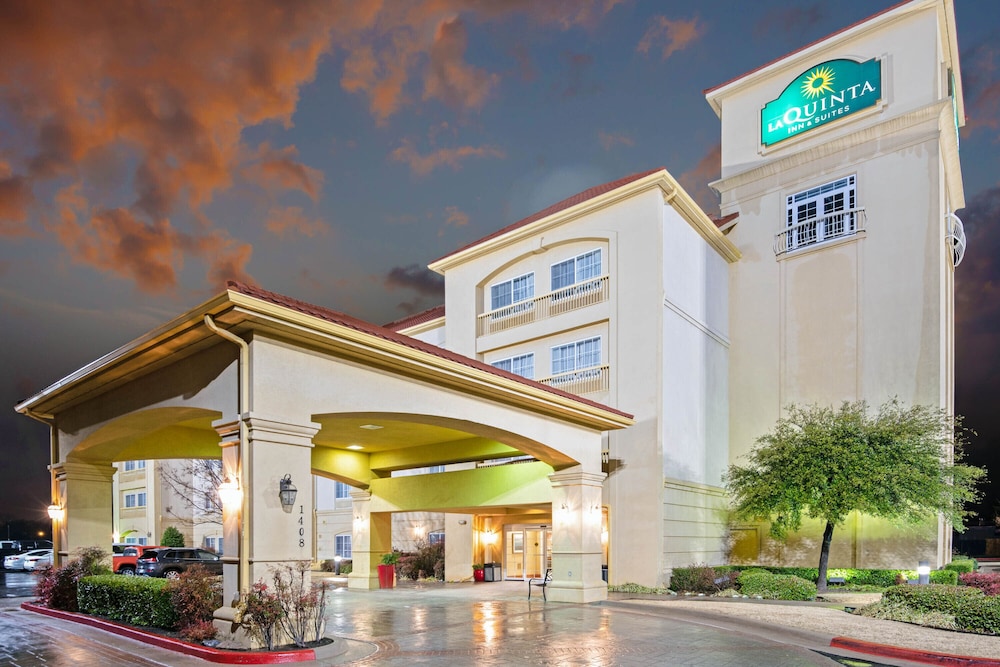 La Quinta Inn & Suites by Wyndham Lawton / Fort Sill 3/47
