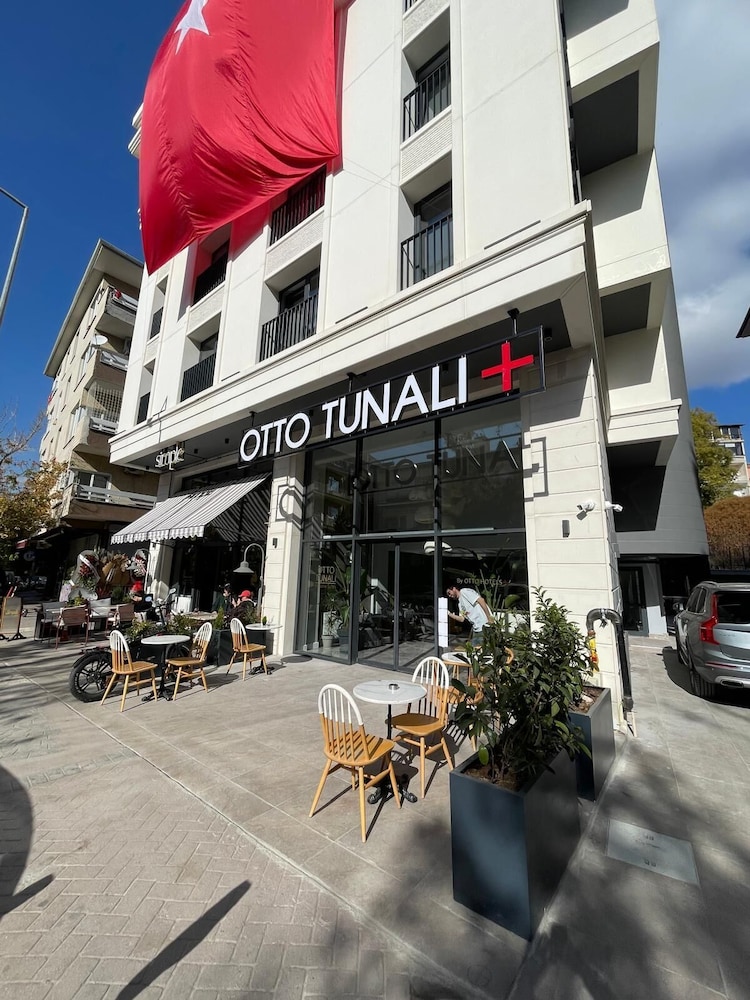 Otto Hotel Tunali 39/50