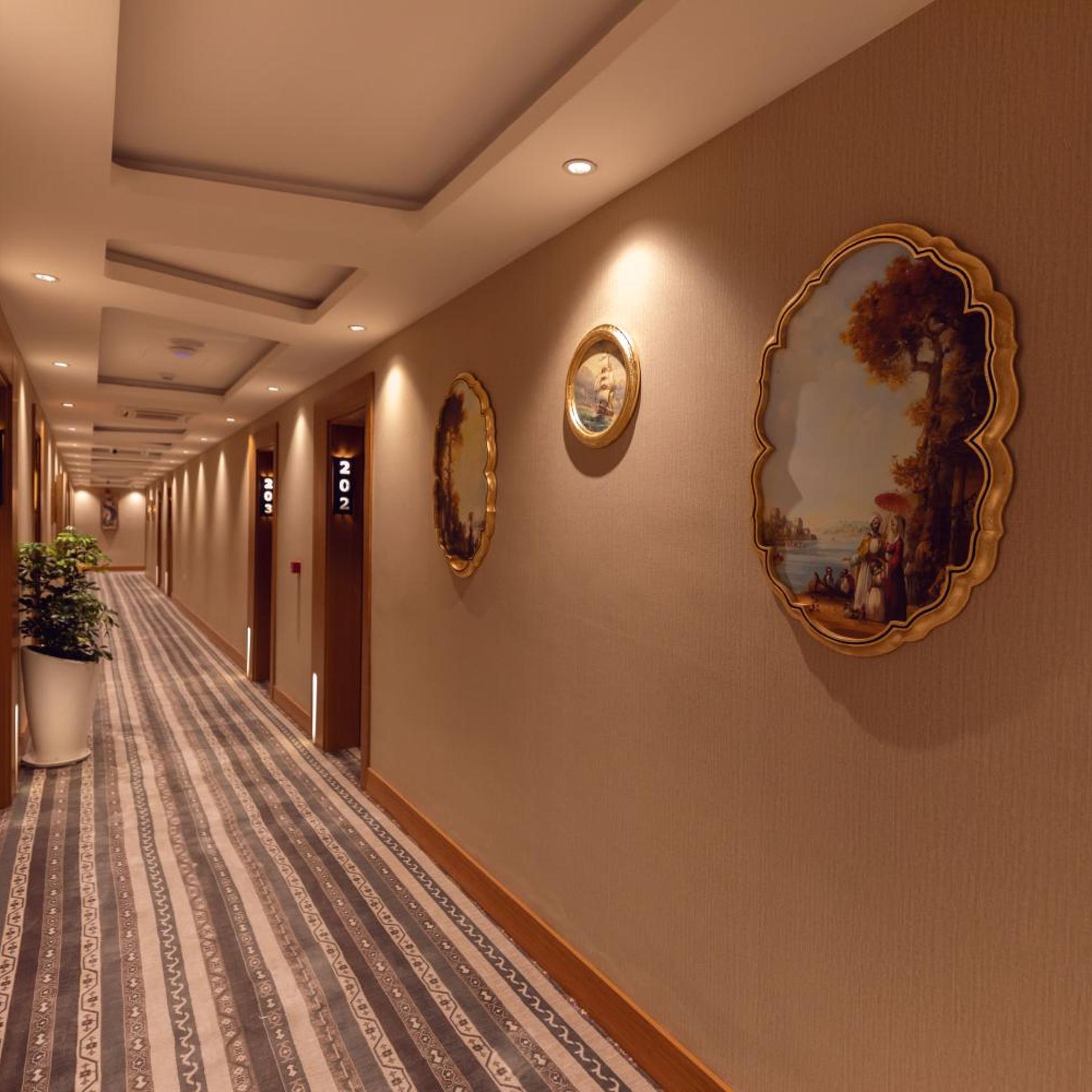 Coral Palace Hotel 12/63