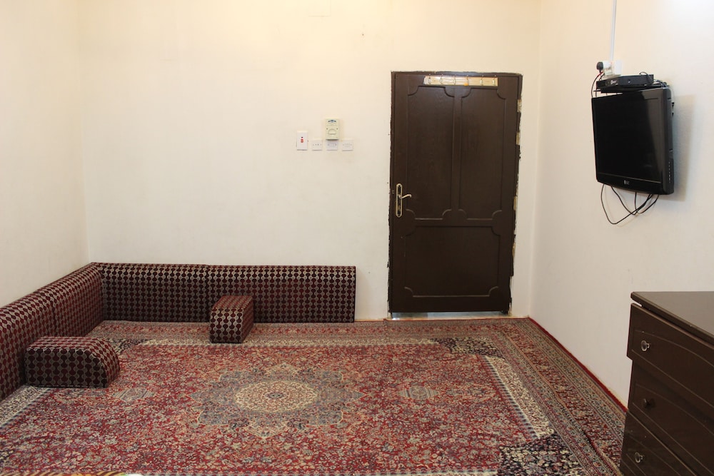Al Eairy Furnished Apartments - Al Bahah 3 44/52