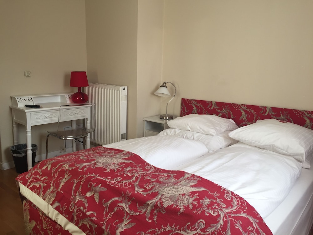 Das Hotel in Munchen 7/35
