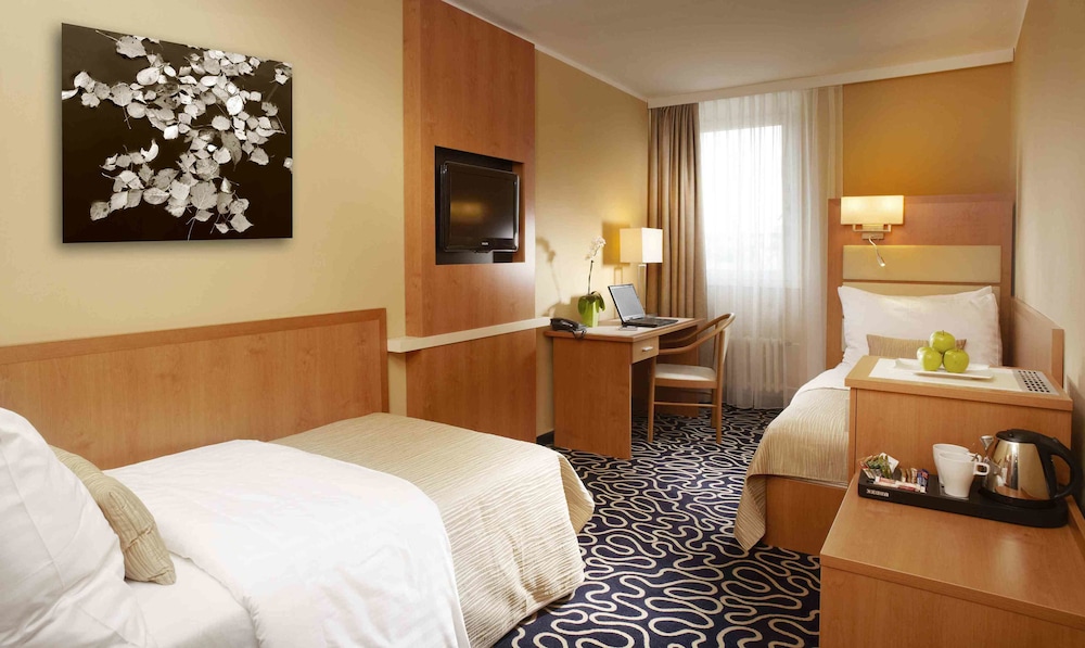 OREA HOTEL PYRAMIDA 34/73