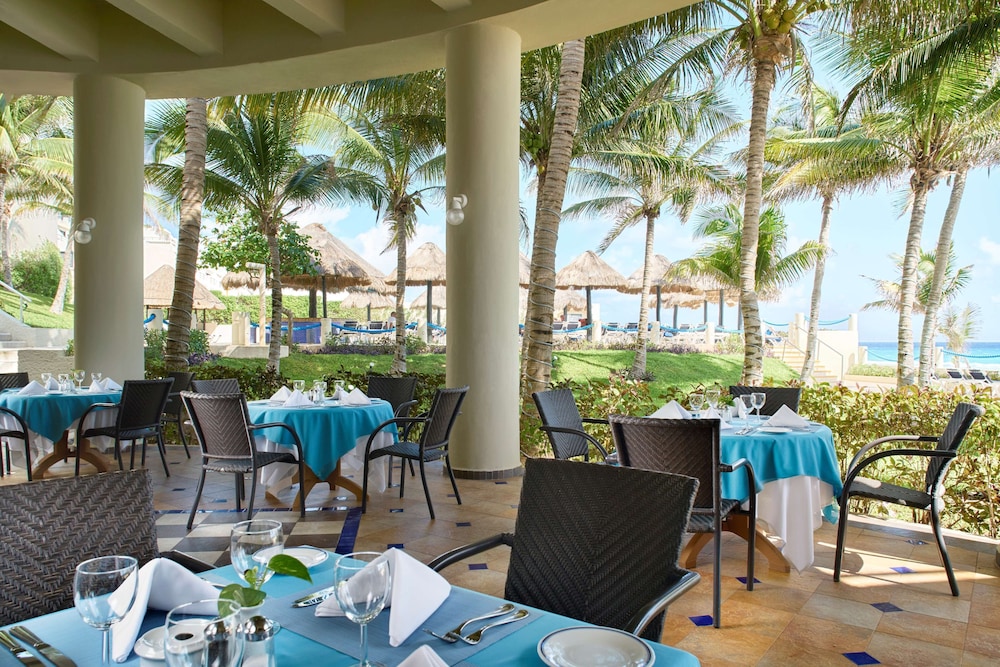 Occidental Tucancun 42/67