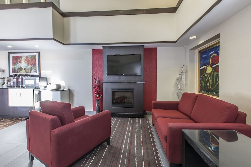 Comfort Inn Corner Brook 24/27